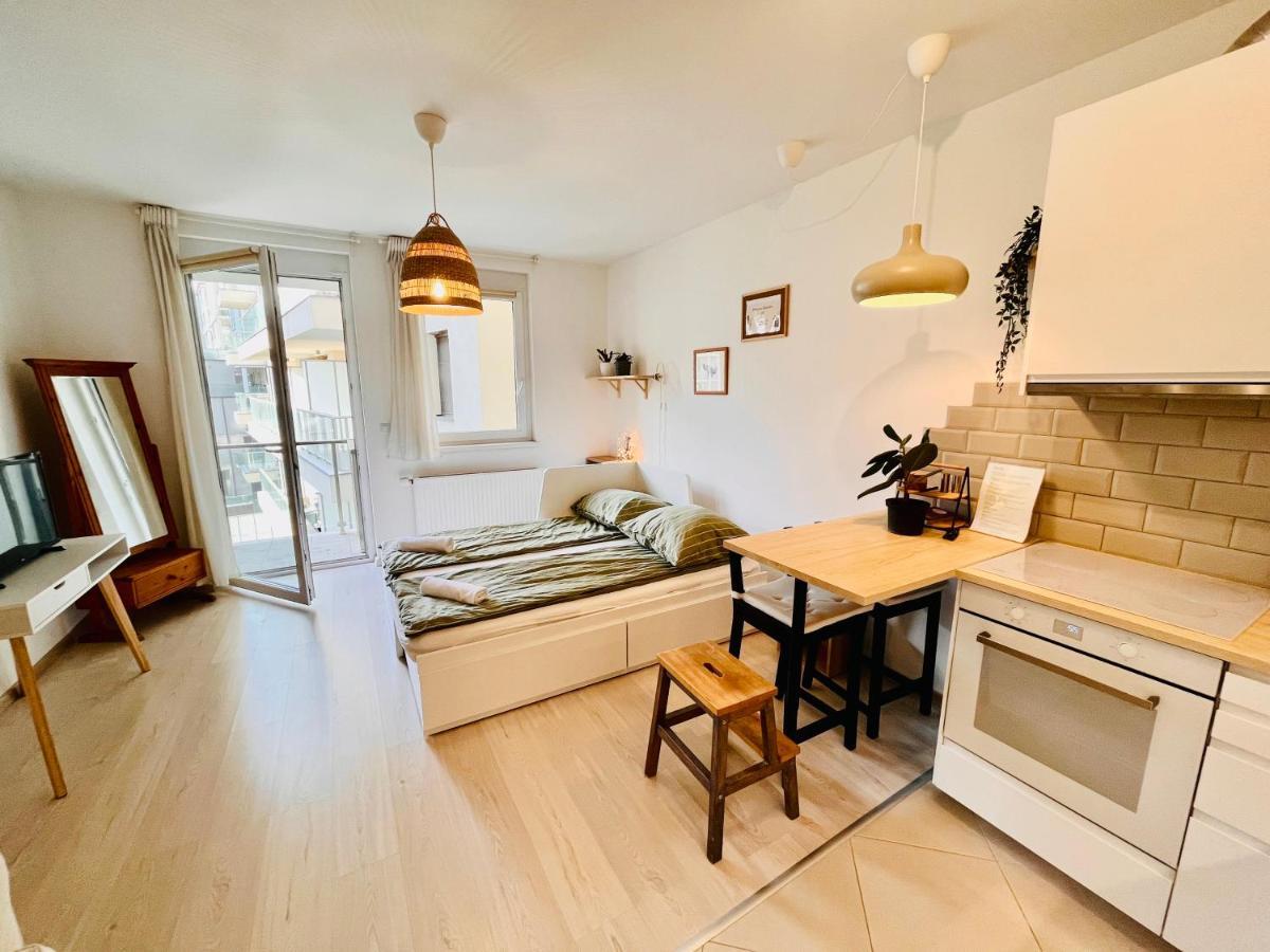 Appartamento Marina Garden Budapest Esterno foto